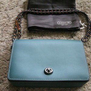 Coach Dinky 24 Purse. Glove Tanned Leather
